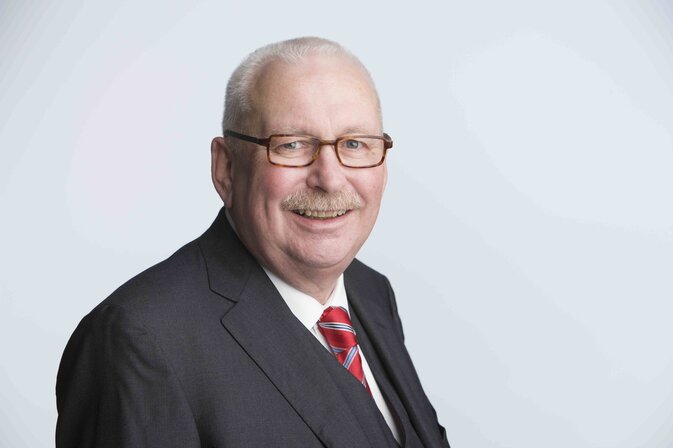 Wir gratulieren - Peter L. Meister wird 75 Jahre