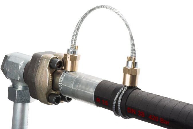 Sicherheitsequipment ist für viele Schlauchleitungen ein Muss