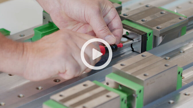 Auswahl und Einbau von linearen Führungswägen