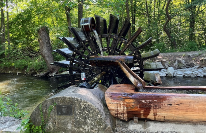 Das Wasserrad läuft wieder – auch dank Ludwig Meister