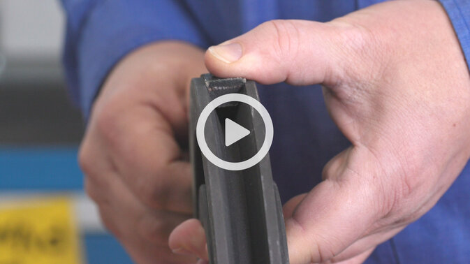 Vergleich von Hochleistungskeilriemen für effiziente Kraftübertragung in Maschinen