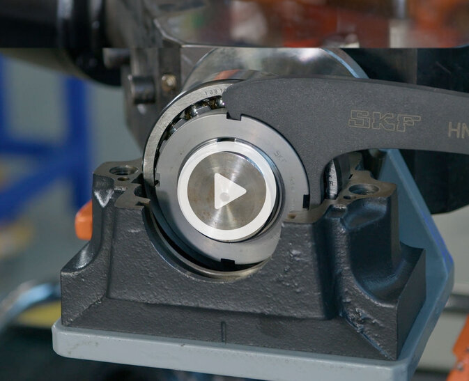 Spezielle Hakenschlüssel für den Lagerein- und -ausbau