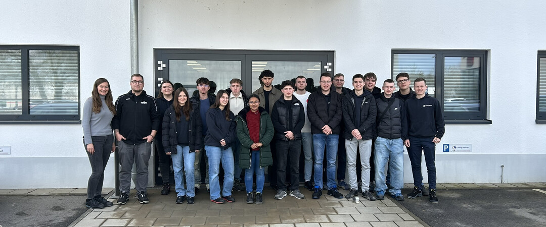 Azubis on Tour: Ein spannender Tag in Regensburg bei Ludwig Meister und BMW