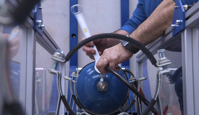 Speicherprüfung neu gedacht - Hydraulikprüfung Ludwig Meister Style