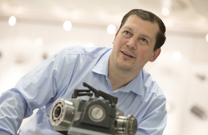 menschen. Simon Mayer