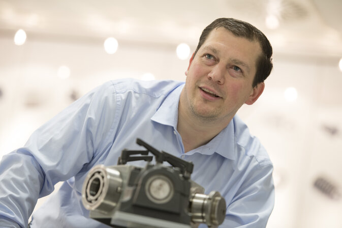 menschen. Simon Mayer