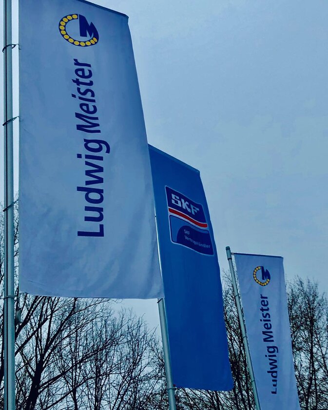 SKF Group CEO Alrik Danielson zu  Besuch in Dachau