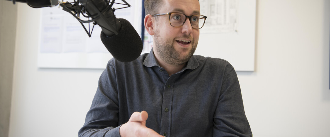 Crossover Podcast #03, MDM, Tom Gale