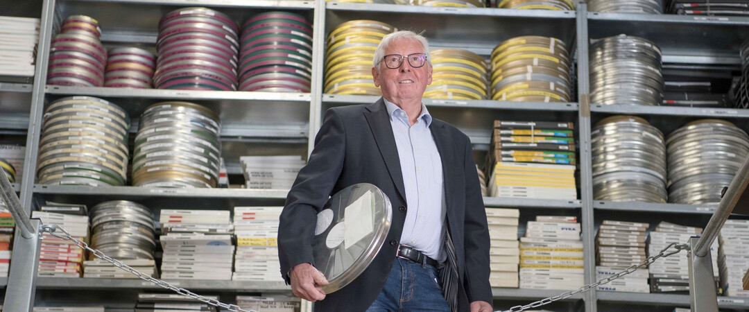 Waschanlage macht aus Schmutzfilmen saubere Kunst