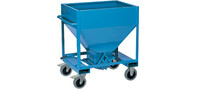Ein blauer Silobehälter auf vier Rädern mit Hebelmechanismus und Handgriffen.